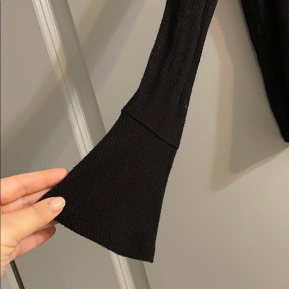 Black Cold Shoulder Top - Picture 2 of 2